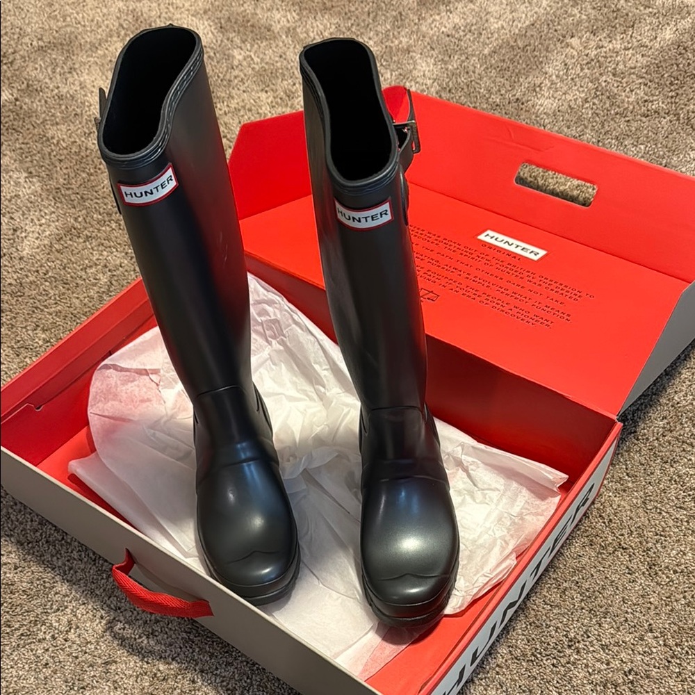 Hunter Classic Black Tall Boots